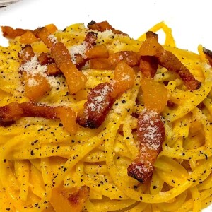 Meridiana Notizie e Radio Italia Uno: "L'Italia conquista il mondo con la carbonara"
