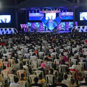live_TheLifeofGlory_20250501_061222
