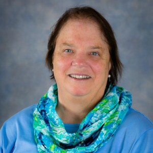 Brave Behavior Changes for Better Relationships - Sarah Elliston on Big Blend Radio