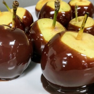 Chef Ivan Flowers - Baby Pears Dipped in Ganache