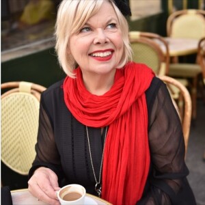 Author Jamie Cat Callan - Parisian Charm School