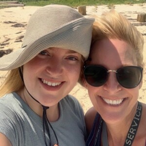 Mother-Daughter Artist-in-Residence Duo in Dry Tortugas National Park