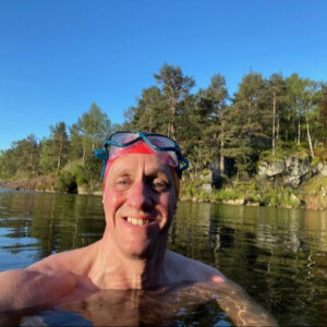 Al Interviews Dr. Mark Harper | Attending Anesthesiologist in the UK and Norway, Researcher & Author on the Topic of Cold-Water Swimming