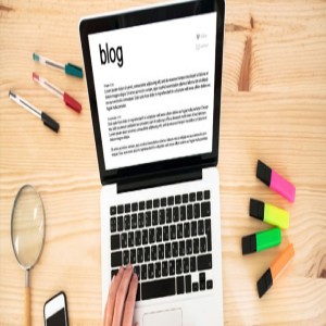 Why It Is Must To Have A Blog On an E-Commerce Website?