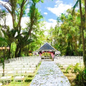 Garden Wedding Bliss: Planning Your Dream Day in Nature