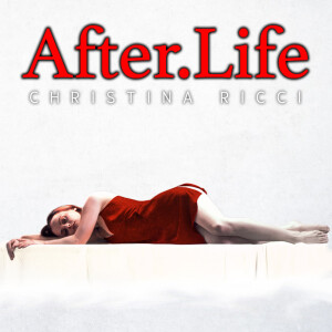 After.Life (2009) | Character Struggles