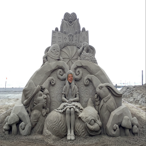 Shelley Has Opinions Episode 79: Sand Sculptures
