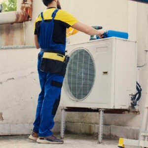 Getting Help Fast From a Reliable HVAC System Replacement Company in North Palm Beach FL