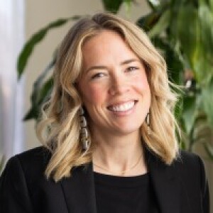 EP9: Danielle Steer, Managing Partner at Tundra Ventures | "The Power of Social Capital"