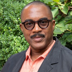 Episode 130: When the Swelling Goes Down with Actor, Playwright Samuel Ray Gates