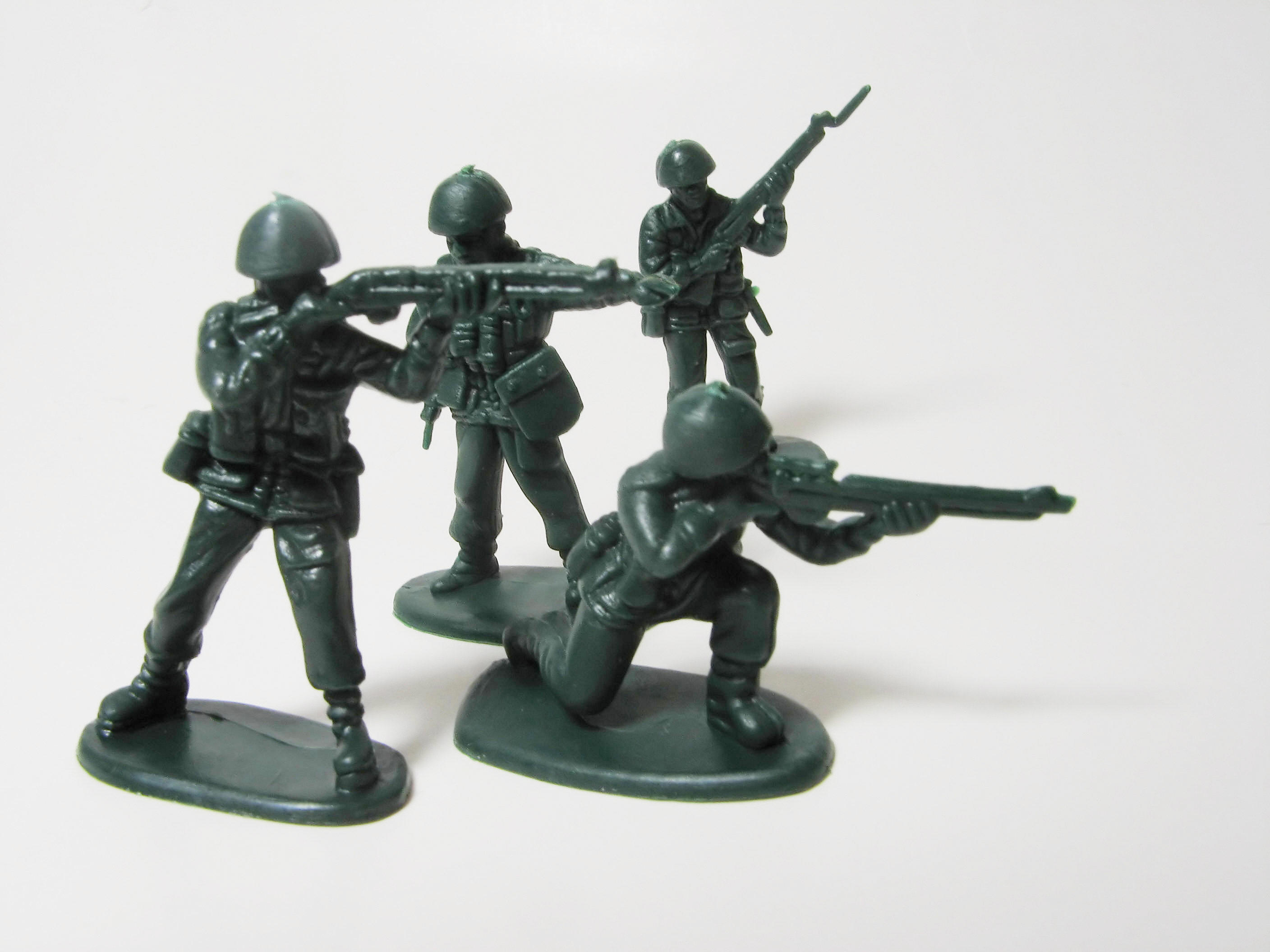 "Play Toy Soldiers, around Real Soldiers" Episode 68