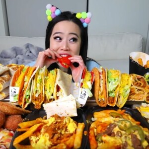 Feeding Intro Story: Mukbang