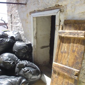 A small house in Crete 4