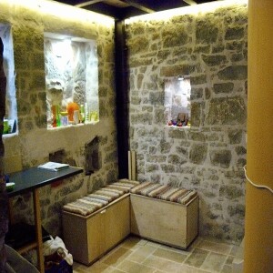 A small house in Crete 20