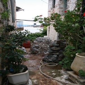 A small house in Crete 12