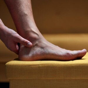 How to Treat and Cure Insertional Achilles Tendonitis Fast