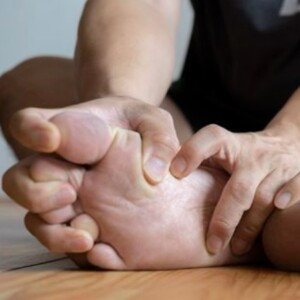 What Is a Hairline Stress Fracture in The Foot Ankle & Shin?