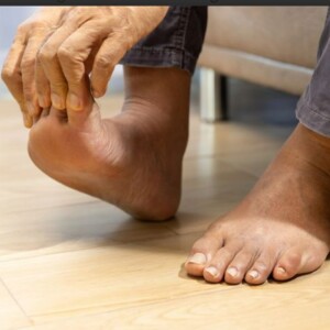 Pain in Metatarsal Phalangeal Joint | Causes & Treatment Guide โ Learn what causes MTP joint pain and explore effective treatment options for relief.