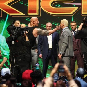 WHY DID WWE PIVOT FROM THE ROCK TO CODY RHODES FOR WRESTLEMANIA 40 MAIN EVENT?