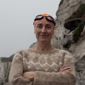 Frog Mom Swims the English Channel