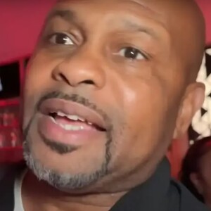 Roy Jones Reacts To Mike Tyson Slapping Jake Paul