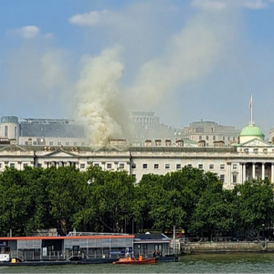 Incendio en Somerset House | Daily Ted 011