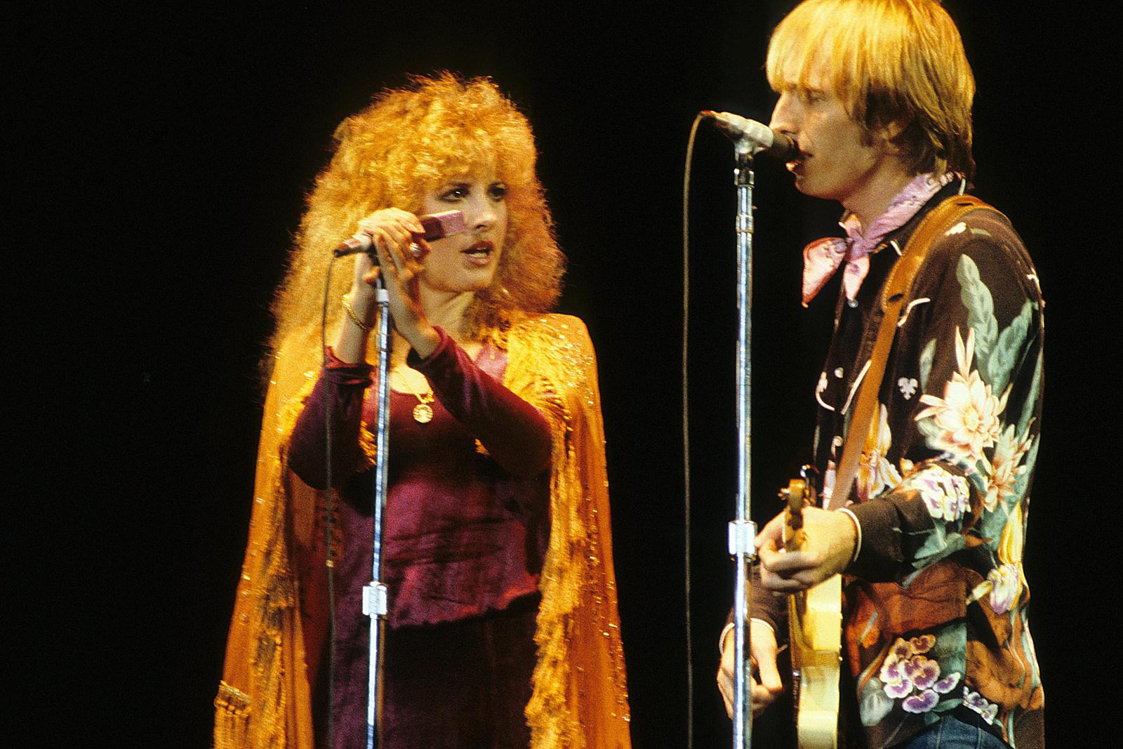 PAST 10s: A Top 10 Time Machine - Music of the 70s, 80s and More