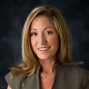 Lezli Engelking An Arizona Cannabis Trailblazer