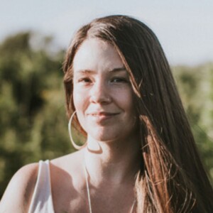 Jessica Bates of Moon Mother Hemp, Co...Recognizing, Honoring and Caring for the Cannabis Plant