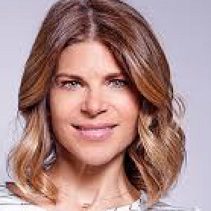 Alana Burstein Doing Something Nontypical With Cannabis & Wine