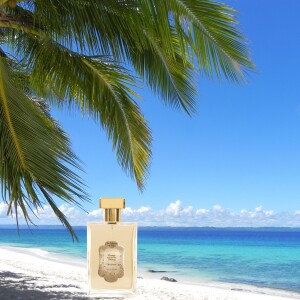 Golden Stillness: A Fragrance That Belongs to You