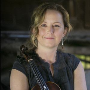 Erynn Marshall - Old-Time "Tune Tramp" Fiddler