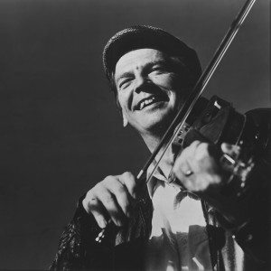 Kevin Burke - Irish Fiddler - Part 1