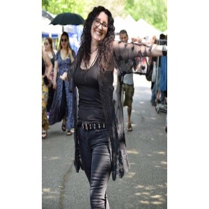 Artist/Author Mickie Mueller