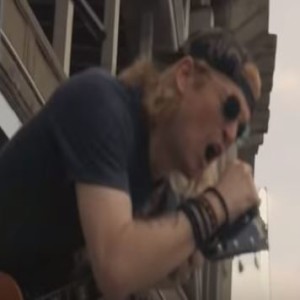 Wes Scantlin Of Puddle Of Mudd Discusses How They Got Signed And His Relationship With God