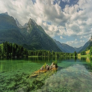 Quiet Mind | Ambient Background Music for Reflection & Stillness