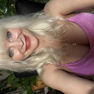 Psychic Medium Toni Greene 845-277-9131 Live Readings