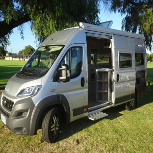 Why You Should Choose Mobile Motorhomes as Your Second Abode