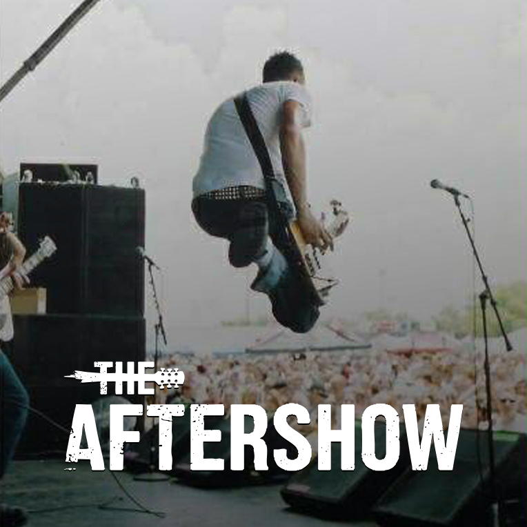 James Menefee (River City High, Fun Size): Pouring Drinks for Your Former Tour Mates James Menefee (River City High, Fun Size): Pouring Drinks for Your Former Tour Mates