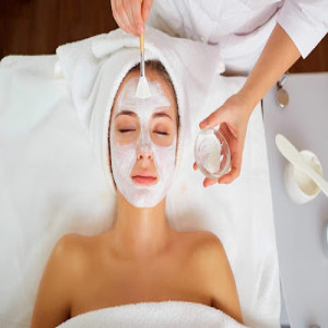 4 Surprising Health Benefits of Facials You Hardly Knew Before