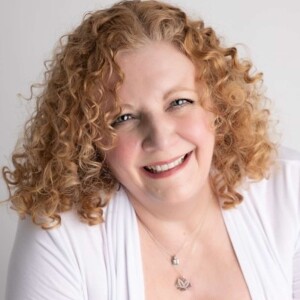 Building Resilience and Personal Growth Through Intuition and Spiritual Connection - Laura