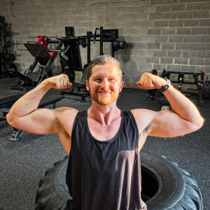 Mindfulness & Muscle: Transforming Life Through Fitness and Focus - Elijah Hines