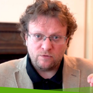 Peter Pomerantsev - Democracy and the politics of identity