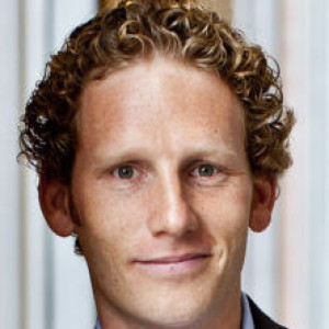 The Counterintuitive Persuasion of The Catalyst with Jonah Berger