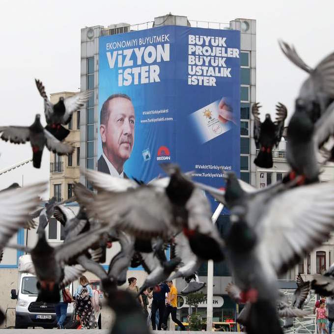 /42/ Erdogan Ever-Present? ft. Yasemin Yilmaz