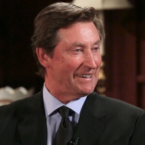 Wayne Gretzky: 4x Stanley Cup Champion and Hockey Hall of Famer