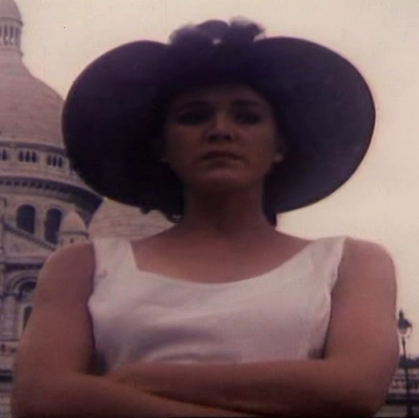 Window to Paris (Yuri Mamin; 1993)