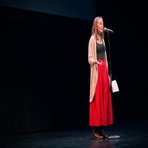Snider recounts her experience, success in slam poetry