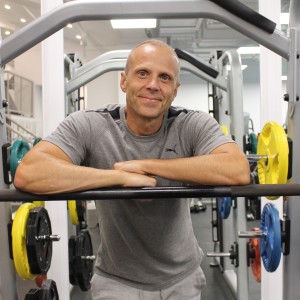 Strength and conditioning coach, Dean Hollingworth talks about the business of personal training and becoming a strength and conditioning specialist
