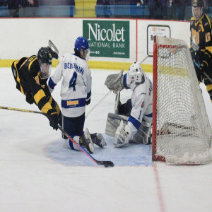 Soo Eagles vs Greater Sudbury 4-8-22